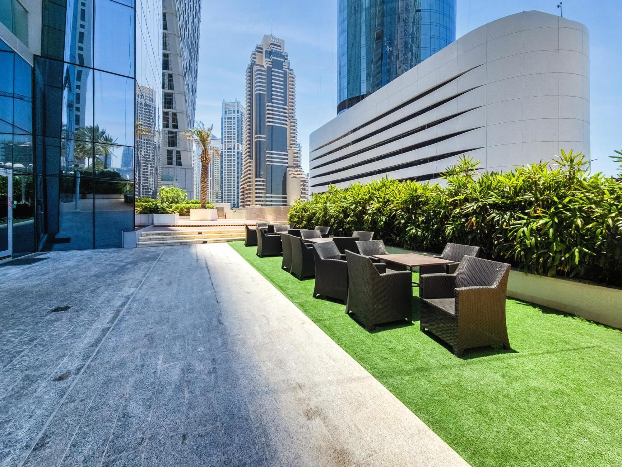 Ultra Modern 1Bd In Damac Heights Marina Apartment Дубай Екстериор снимка