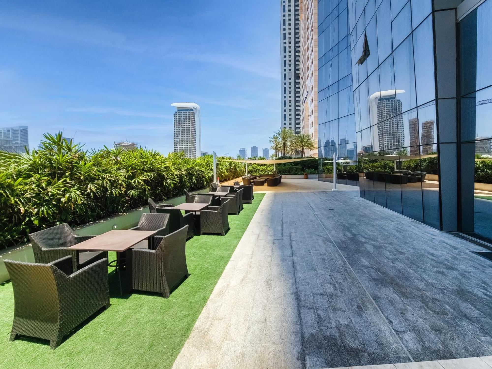 Ultra Modern 1Bd In Damac Heights Marina Apartment Дубай Екстериор снимка