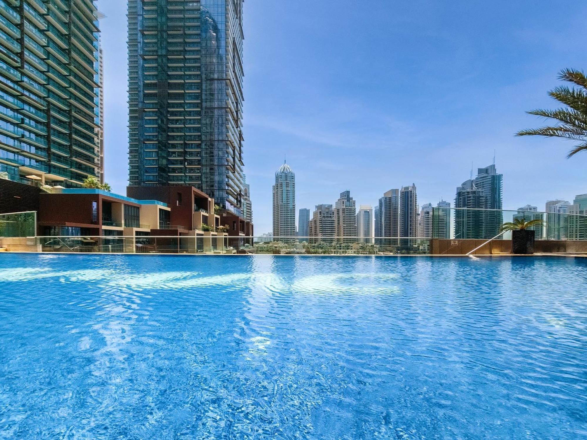 Ultra Modern 1Bd In Damac Heights Marina Apartment Дубай Екстериор снимка